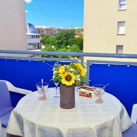 One Bedroom Terrace Parking Lejlighed Split