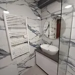 Апартаменты One Bedroom Terrace Parking