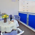 One Bedroom Terrace Parking Apartamento Split