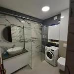 One Bedroom Terrace Parking Apartamento *